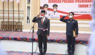 Permalink to Sekdaprov Fahrizal Kukuhkan Pasukan Pengibar Duplikat Bendera Pusaka Provinsi Lampung