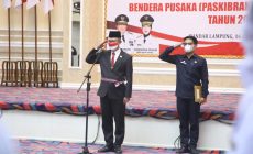 Permalink to Sekdaprov Fahrizal Kukuhkan Pasukan Pengibar Duplikat Bendera Pusaka Provinsi Lampung
