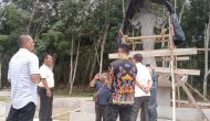 Permalink to Tokoh Pemuda Rajawali Ajak Turun Ketua Adat Marga Aji dan Anggota DPRD Terkait Patung