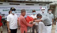 Permalink to PT.SUMBER INDAH PERKASA, PEDULI KASIH MEMBERIKAN BANTUAN KE MASYARAKAT DESA SUNGAI CAMBAI YANG TERDMPAK KORBAN BANJIR