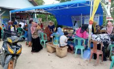 Permalink to Kepalo Tiuh Sumber Rejo Gelar Bazar Takjil Ramadhan Guna Mendongkrak Ekonomi Warga