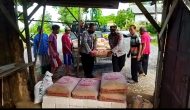 Permalink to Polres Blitar Polsek Wonotirto Serahkan Bantuan Semen Ke Masjid Baitussyafa’ah
