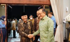 Permalink to Pj Bupati Apriyadi dan Ketua TP PKK Asna Aini Hadiri Lepas Sambut Pangdam II /Sriwijaya