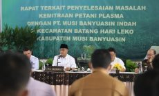 Permalink to Apriyadi Langsung Cek Kelapangan Tuntaskan Konflik Petani Sawit di BHL
