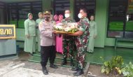 Permalink to Kapolsek Lobar AKP Eddy Sumartono, S.H,” Memperingati HUT TNI Ke 77″. Di Koramil Kademangan