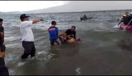 Permalink to Seorang Pengunjung Tewas Tenggelam Saat Main Perahu di Pantai Pelangi Danau Ranau