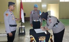 Permalink to Kapolres Way Kanan AKBP Teddy Rachesna Kembali Melantik Dua Anggota Sebagai Kabagren Dan Kabag Logistik Dilingkungan Polres 