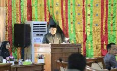 Rapat Paripurna, Wabup Seluma Sampaikan 6 Raperda Tahun 2023