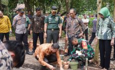 Permalink to Peringatan HUT TNI ke78, Kodim 0401 dan Pemkab Muba Gelar Bakti Sosial