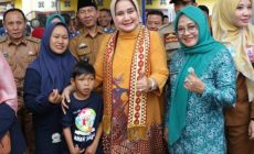Permalink to IBU RIANA SARI ARINAL TUTUP KEGIATAN UNIT PELAYANAN SOSIAL KELILING TAHUN 2023 DI BALAI DESA KEMBANG TANJUNG KECAMATAN ABUNG SELATAN, LAMPUNG UTARA