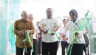 Permalink to Gubernur Arinal Resmikan Gedung Pusat Kajian Cassava, Kelapa Sawit, Tebu, Kopi, Lada dan Kakao di Unila