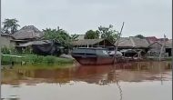 Permalink to Lapor DPRD Mesuji, Air Sungai Di Desa Sungai Cambai Berubah Warna Di Duga Tercemar Limbah Pabrik