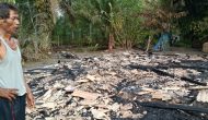 Permalink to RUMAH WARGA DESA WONOSARI LUDES DI LALAP SIJAGO MERAH