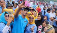 Permalink to Ribuan Warga Padati Samber Park Ikuti Senam Sehat Bersama Mirza-Jihan di Kota Metro