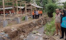 Permalink to Walikota Bandar Lampung Temukan Perushaan Tutup Aliran Sungai