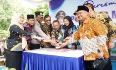Permalink to Walikota Bandar Lampung Meresmikan Jembatan Penyeberangan Orang (JPO) Siger Milenial