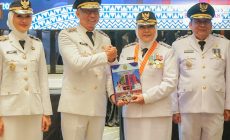 Permalink to Resmi Dilantik, Eva-Deddy Siap Lanjutkan Program di Bandar Lampung