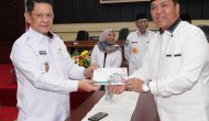 Permalink to Gubernur Rahmat Mirzani Tunaikan Zakat Fitrah dan Zakat Mal Melalui Baznas, Perkuat Solidaritas Sosial dan Dorong ASN Berzakat