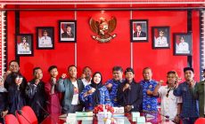 Permalink to 7 Seniman Mural di Bandar Lampung Berangkat Umroh dari Bunda Eva