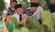 Permalink to Peringatan Harlah Muslimat dan Fatayat NU, Gubernur Deru Titip Pesan Syukur dan Sabar