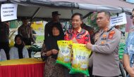 Permalink to Kapolres Tanggamus Buka Gerakan Pangan Murah SPHP, Sediakan 2 Ton Beras untuk Warga