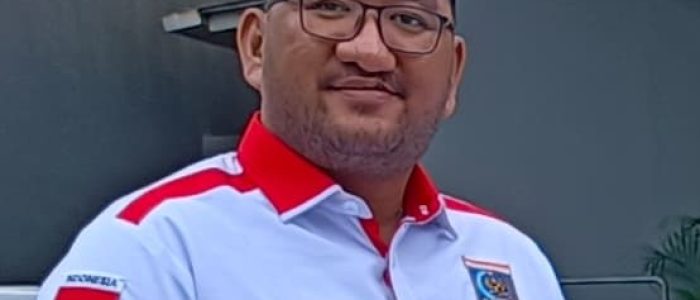DUA IDEOLOGI YANG BERTENTANGAN SECARA PRINSIP EKONOMI