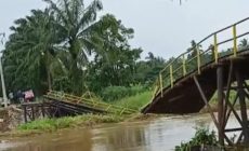 Permalink to Jembatan Besi Lubuk Rukam–Muara Kumbang Ambruk, Kualitas Material Dipertanyakan