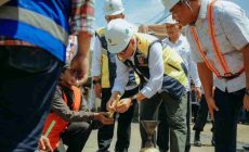 Permalink to Gubernur Mirza Kawal Perbaikan Ruas Jalan Provinsi Wates–Metro yang Menelan Anggaran Rp14,67 Miliar