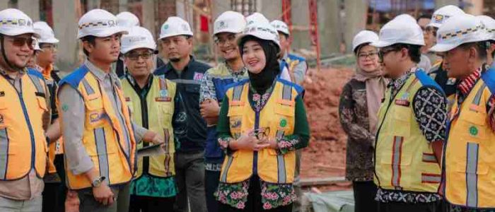 Pastikan Berkualitas dan Sesuai Rencana, Wagub Jihan Tinjau Langsung Progres Pembangunan Sekolah Rakyat