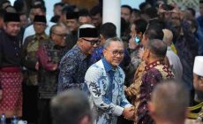 Permalink to Gubernur Rahmat Mirzani Djausal Hadiri Silaturahmi Masyarakat Perantau Sumbagsel di Palembang