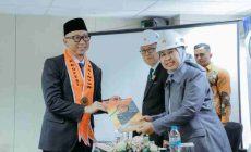 Permalink to Gubernur Mirza Raih Predikat Lulusan Terbaik Program Profesi Insinyur FT Unila Periode April 2026