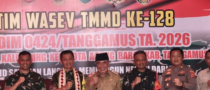 Dandim 0424/Tanggamus Sambut Tim Wasev Pusterad di Lokasi TMMD ke-128 Pekon Kalimiring