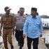 Bupati Anwar Sadat Ditemani Kapolres Tanjab Barat Tinjau Langsung Pencarian Dua Korban Hilang di Sungai Landak Bupati Anwar Sadat Ditemani Kapolres Tanjab Barat Tinjau Langsung Pencarian Dua Korban Hilang di Sungai Landak