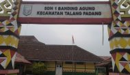 Pengunaan Buku LKS di SDN 1 Banding Agung Disorot, Diduga Pihak Sekolah Main Mata Dengan Pihak Penyedia Buku Pengunaan Buku LKS di SDN 1 Banding Agung Disorot, Diduga Pihak Sekolah Main Mata Dengan Pihak Penyedia Buku