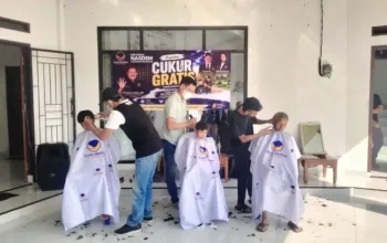 Permalink to DPD Partai NasDem Pesawaran Gelar Cukur Gratis dan Bersih-bersih Rumah Ibadah,Wujud Kepedulian Kepada Masyarakat