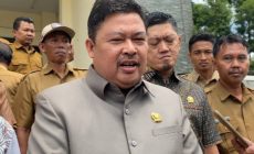Permalink to Wakil Ketua DPRD Pesawaran M. Nasir Desak Pemda untuk Membuat Tim Pemanfaatan Paskes BPJS Agar Tepat Sasaran Permalink to Wakil Ketua DPRD Pesawaran M. Nasir Desak Pemda untuk Membuat Tim Pemanfaatan Paskes BPJS Agar Tepat Sasaran