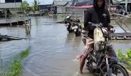 Permalink to Desa Sidang Muara Jaya Ruap Pasang Surut Tidak Kunjung Berakhir,  Membuat Anak Malas Berangkat Sekolah