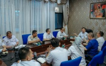 Permalink to Sekdaprov Marindo Kurniawan Pimpin Persiapan Deklarasi dan Pelantikan Apdesi Merah Putih Provinsi Lampung