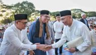 Permalink to Gubernur Mirza Tunaikan Salat Ied Bersama Ribuan Warga dan 58 Instansi Pemprov Lampung