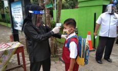 Permalink to Kompak, Hari Pertama Masuk Sekolah di Muba Patuhi Protokes