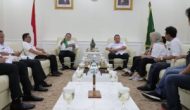 Permalink to SMSI Sumsel Undang DRA Selaku Ketua KADIN Sumsel sebagai Pembicara Talkshow