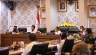 Permalink to Gubernur Arinal Ajak Semua Pihak Sukseskan Pilkada Serentak 2020 dengan Menerapkan Protokol Kesehatan untuk Cegah Penyebaran Covid-19