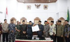Rapat Paripurna, DPRD Seluma Sampaikan 70 Catatan Strategis LKPJ Bupati Tahun 2022