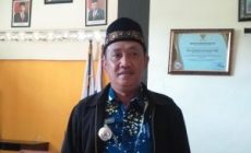 Penyerahan Sertifikat Tanah Kepada Warga Desa Genengan