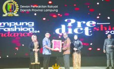 Permalink to Ketua DPRD Provinsi Lampung  Ahmad Giri Akbar Hadiri Acara Lampung Fashion Tendance 2024