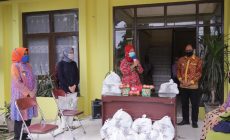 Permalink to Hari Lansia Nasional ke-24, Pemprov Lampung Bagikan Bantuan Sosial kepada 150 Lansia di Panti Tresna Werdha, Natar