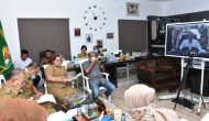 Permalink to Bupati Sergai Soekirman Ikuti Video Konferensi Gubsu Bahas Perkembangan COVID-19 di Sumut